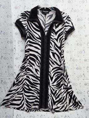 Connected Petite Black and White Zebra Polo Mini Dress. Size 6P